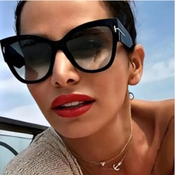 New outdoor sports cycling glasses, windproof and sun-visor sunglasses for men and women, colorful motorcycle large-frame slimming sunglasses for women.