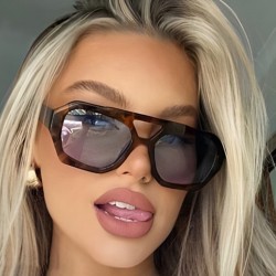 Cross-border European and American Double-beam irregular sunglasses, new retro and stylish sunglasses for women, trendy and trendy, trendy, and trendy, trendy, business-themed, men's reading glasses. 2024 new high-definition blue light blocking and anti-f