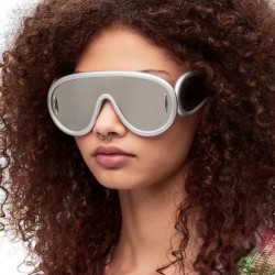 New trendy rice-studded personalized sun protection sunglasses, fashionable, street style, gradient sunglasses, European and American simple square glasses