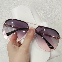 New shaped square frame sunglasses for men and women, high-end sunglasses, Instagram-style fashionable retro sunglasses