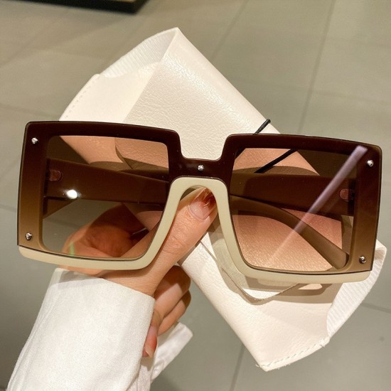 New sun-blocking framed children's glasses, high-end, fashionable street-style children's sunglasses for men and women, versatile and stylish sunglasses. New sun-blocking framed children's glasses, high-end, fashionable street-style children's sunglasses for men and women, versatile and stylish sunglasses.