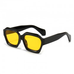 New colorful cycling glasses. Men's one-piece sunglasses, European and American outdoor sports polarized sunglasses